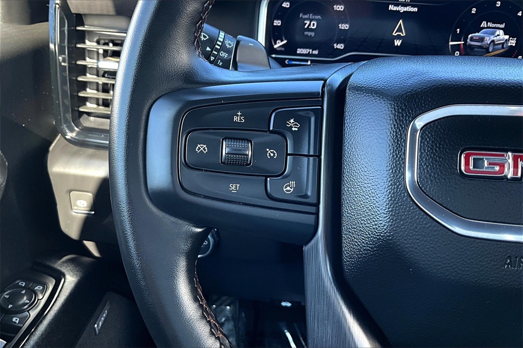 Vehicle image 34 of 37
