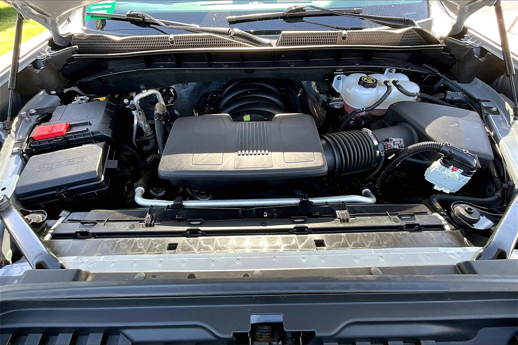 Vehicle image 7 of 37