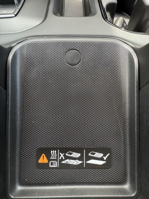 Vehicle image 39 of 43