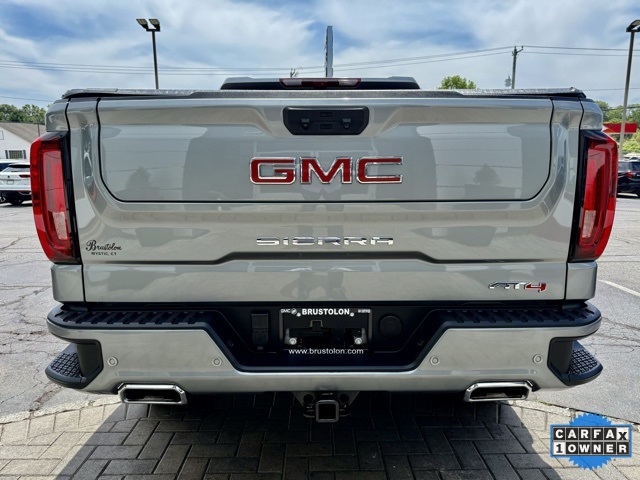 Vehicle image 8 of 43