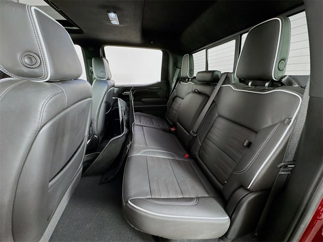 Vehicle image 12 of 23