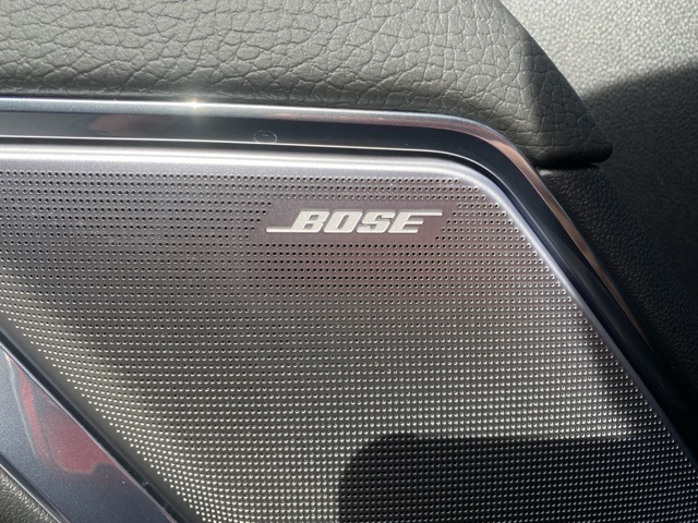Vehicle image 22 of 36