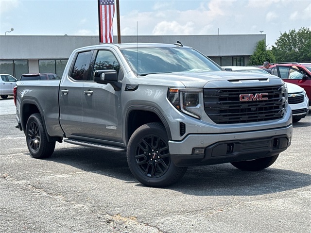 Vehicle image 3 of 30