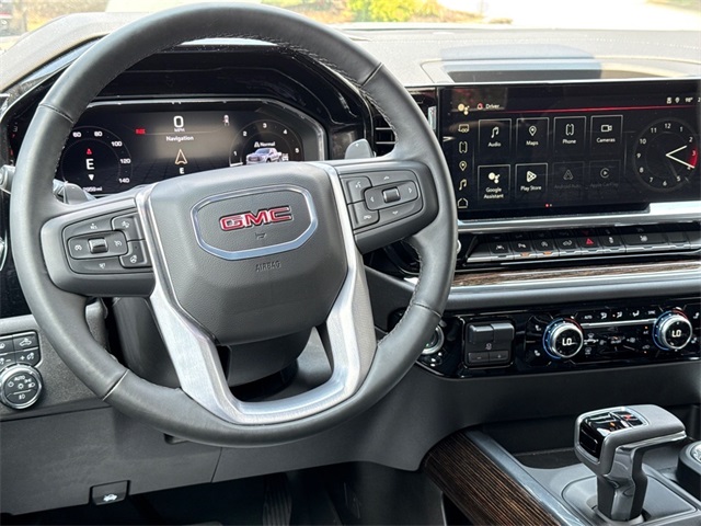 Vehicle image 13 of 30
