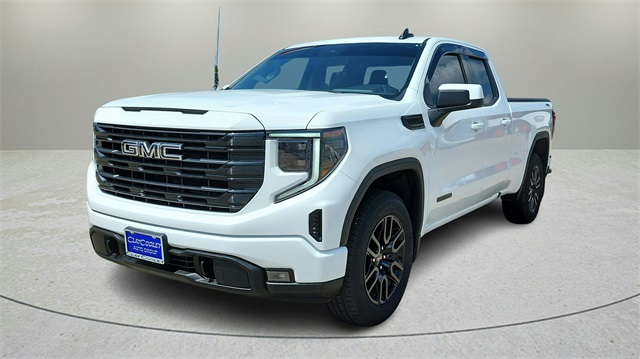Vehicle image 1 of 40