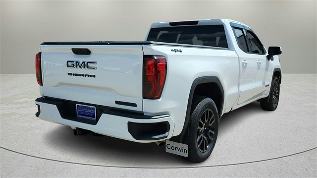 Vehicle image 5 of 40
