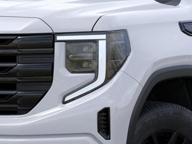 Vehicle image 10 of 24