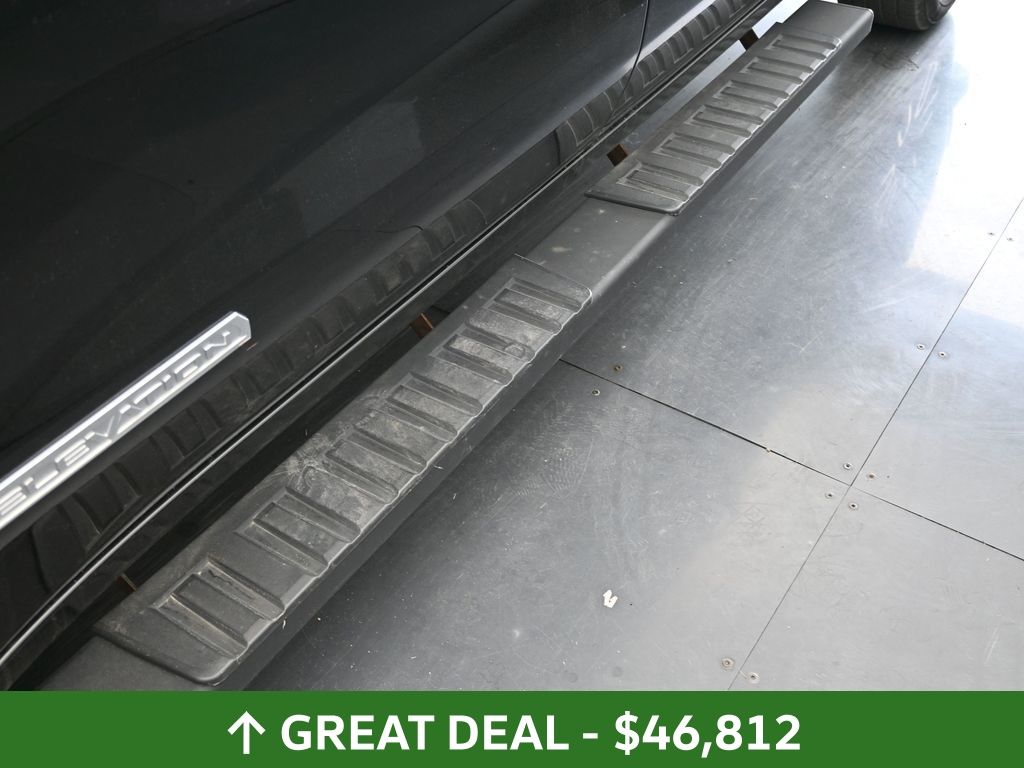 Vehicle image 74 of 77