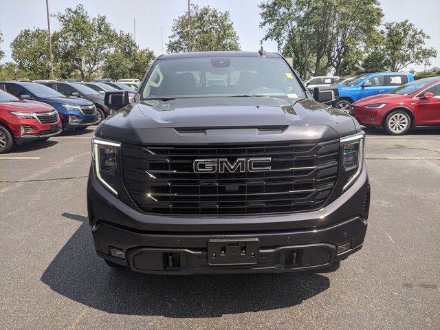 Vehicle image 2 of 35