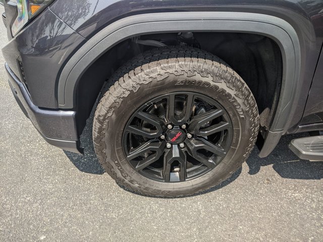 Vehicle image 11 of 35