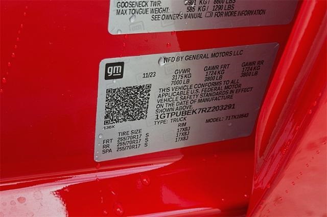 Vehicle image 22 of 32