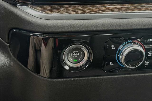 Vehicle image 32 of 32