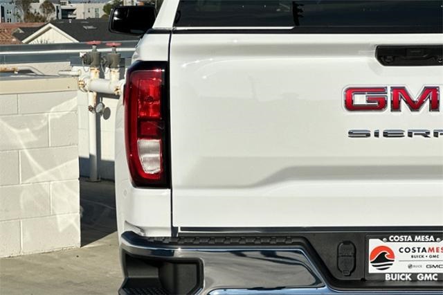 Vehicle image 28 of 31