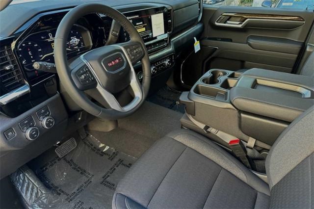Vehicle image 14 of 31