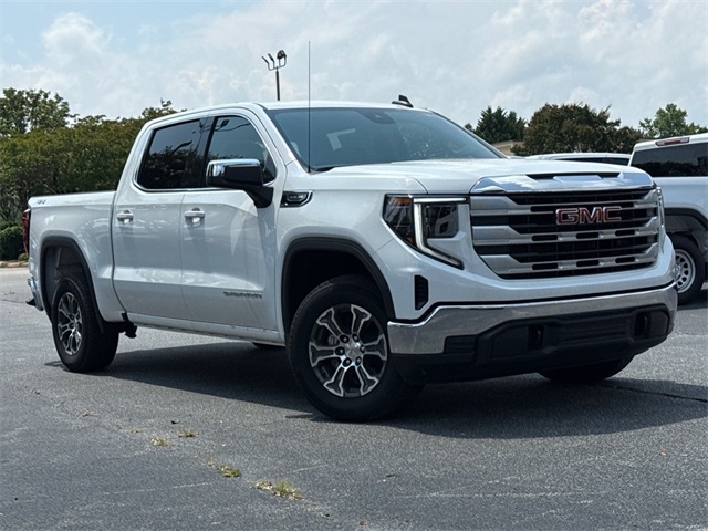 Vehicle image 2 of 30