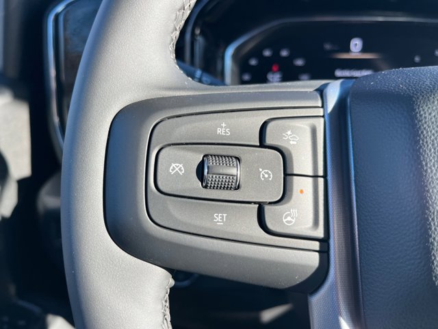 Vehicle image 18 of 20