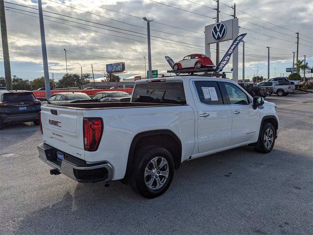 2024 GMC Sierra 1500 SLT Image 6 of 35