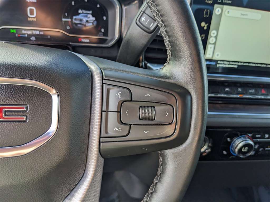 2024 GMC Sierra 1500 SLT Image 30 of 35