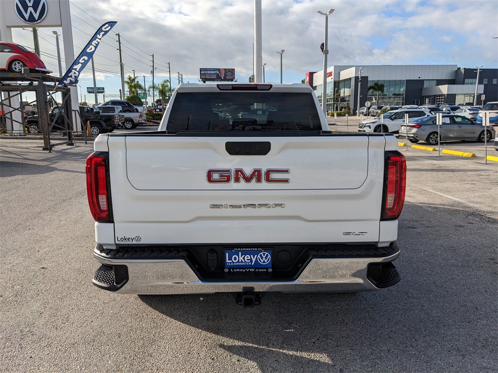 2024 GMC Sierra 1500 SLT Image 7 of 35
