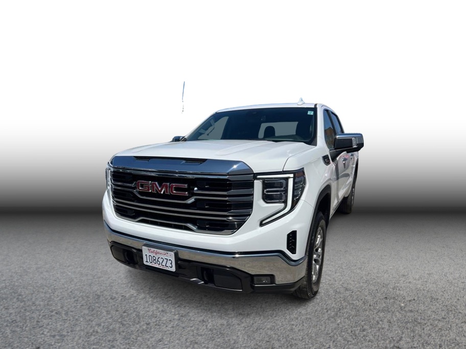 2024 GMC Sierra 1500 SLT Image 1 of 19
