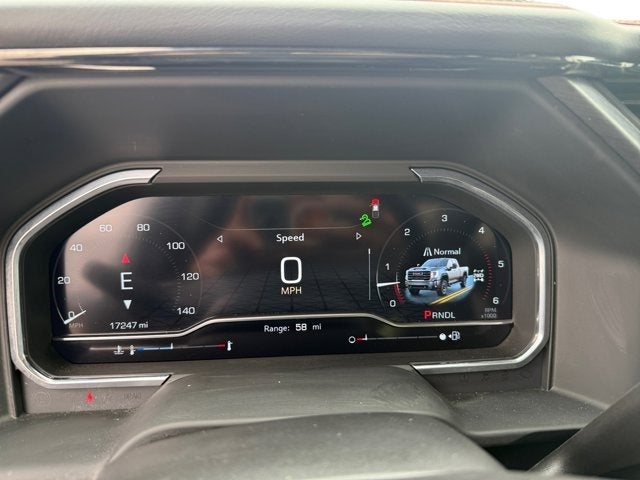 Vehicle image 21 of 31