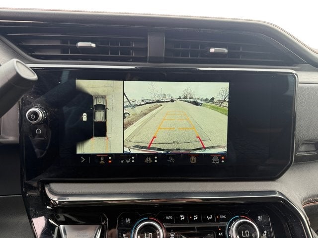 Vehicle image 23 of 31