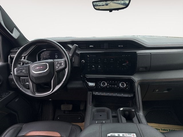 Vehicle image 16 of 31