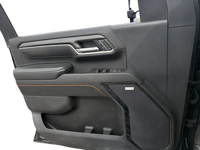 Vehicle image 22 of 31