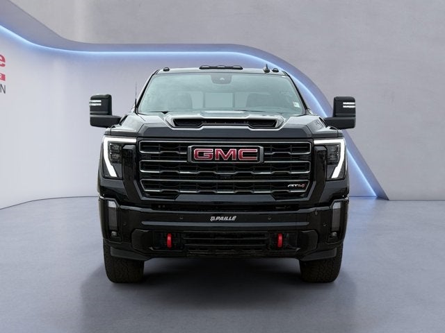 Vehicle image 3 of 31