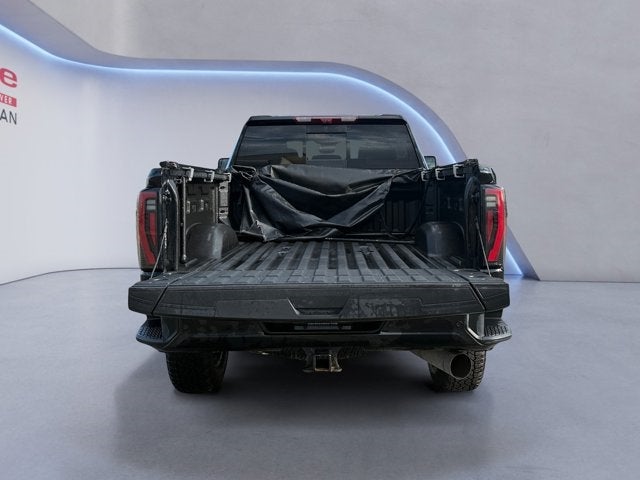 Vehicle image 25 of 41