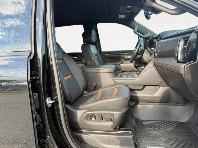Vehicle image 21 of 41