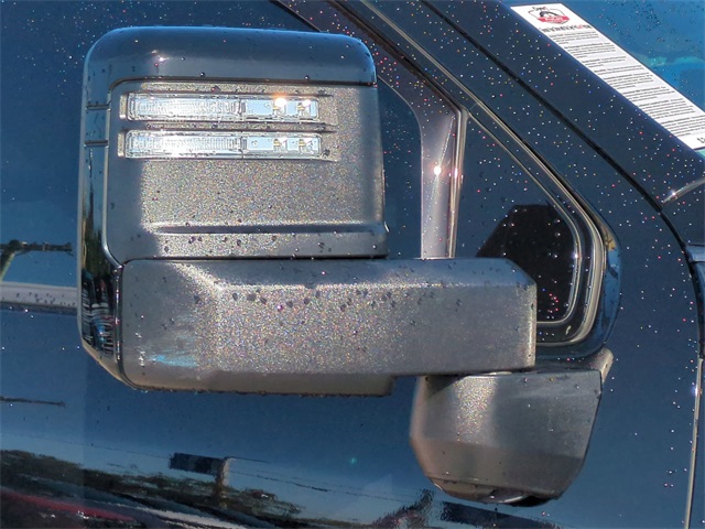 2024 GMC Sierra 2500HD AT4 Image 30 of 34