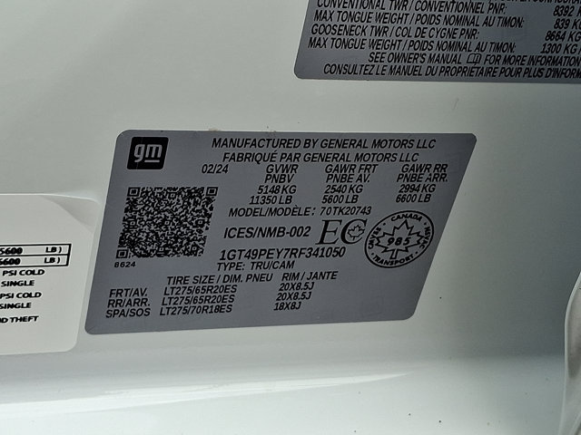 2024 GMC Sierra 2500HD AT4 Image 26 of 33