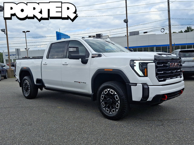 2024 GMC Sierra 2500HD AT4 Image 3 of 33