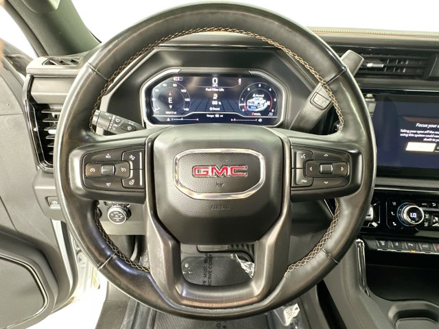 2024 GMC Sierra 2500HD AT4 Image 19 of 31