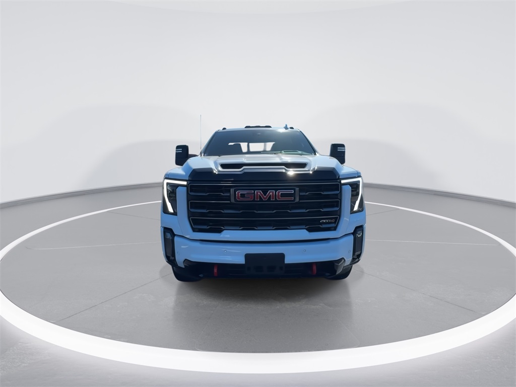 2024 GMC Sierra 2500HD AT4 Image 3 of 27