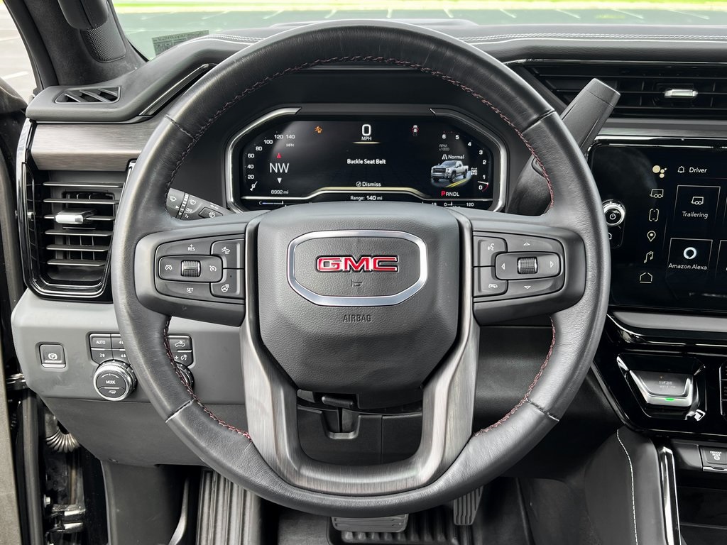 2024 GMC Sierra 2500HD AT4X Image 31 of 32