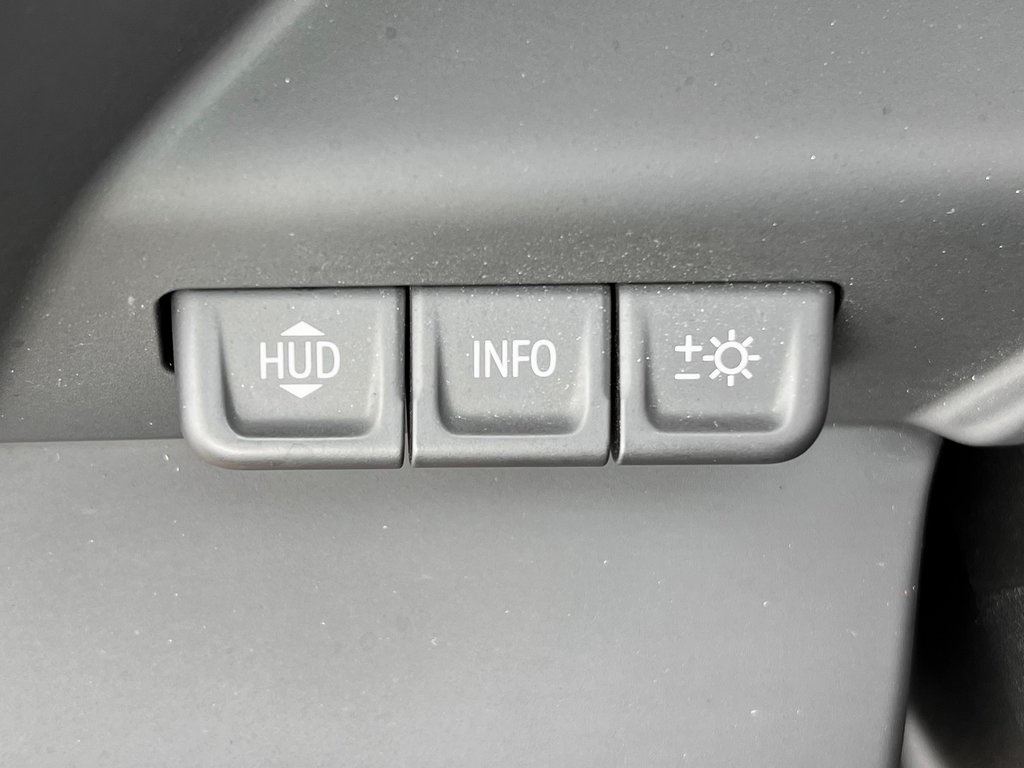 2024 GMC Sierra 2500HD AT4X Image 27 of 32