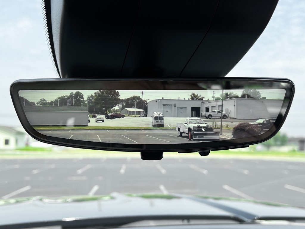 2024 GMC Sierra 2500HD AT4X Image 30 of 32