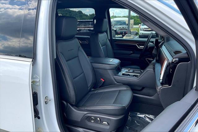 2024 GMC Sierra 2500HD Denali Image 12 of 33