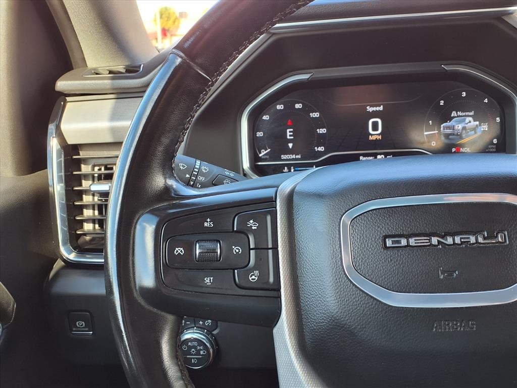 2024 GMC Sierra 2500HD Denali Image 31 of 38