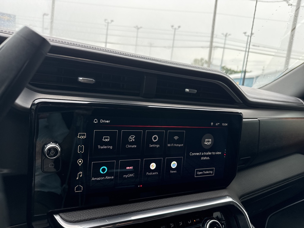 2024 GMC Sierra 2500HD Denali Image 24 of 45