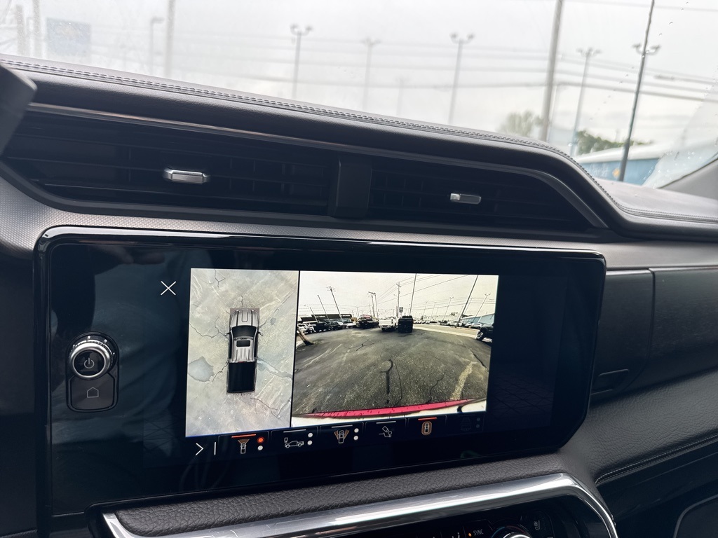 2024 GMC Sierra 2500HD Denali Image 22 of 45