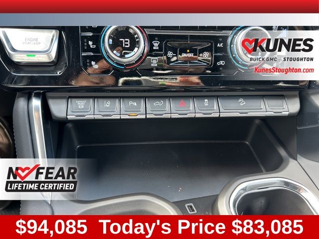 2024 GMC Sierra 2500HD Denali Image 53 of 55