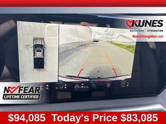 2024 GMC Sierra 2500HD Denali Image 39 of 55