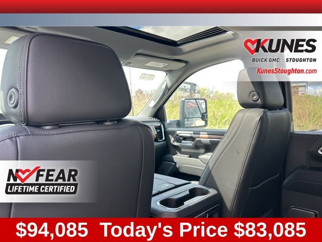 2024 GMC Sierra 2500HD Denali Image 45 of 55