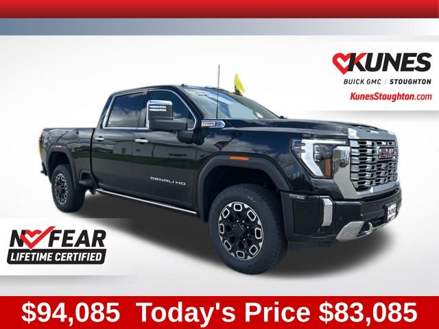 2024 GMC Sierra 2500HD Denali Image 3 of 55