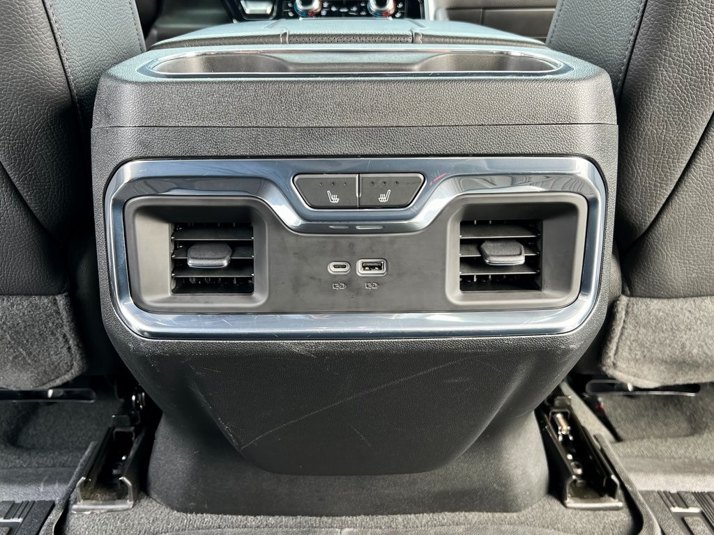 2024 GMC Sierra 2500HD Denali Image 22 of 29