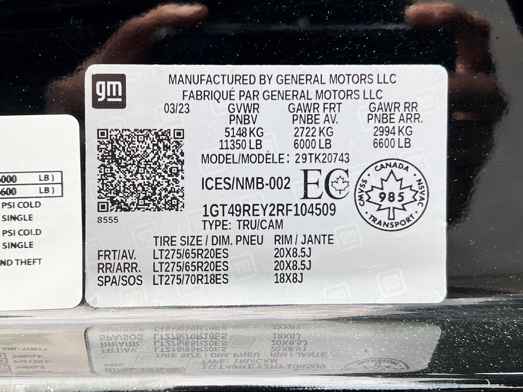 2024 GMC Sierra 2500HD Denali Image 25 of 29