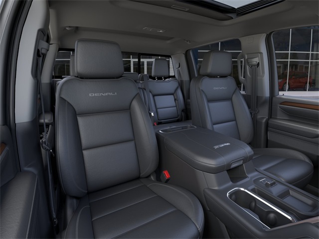 Vehicle image 16 of 24